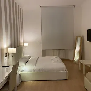 Maison d'hôtes Sallustio - Only, Sienne